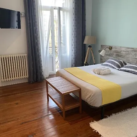 Habitación en casa particular Kasa Reina Ht Lss00215 San Sebastián