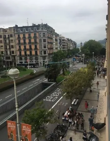 Kasa Reina Ht Lss00215 * San Sebastián