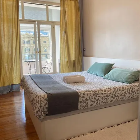 Kasa Reina Ht Lss00215 * San Sebastián