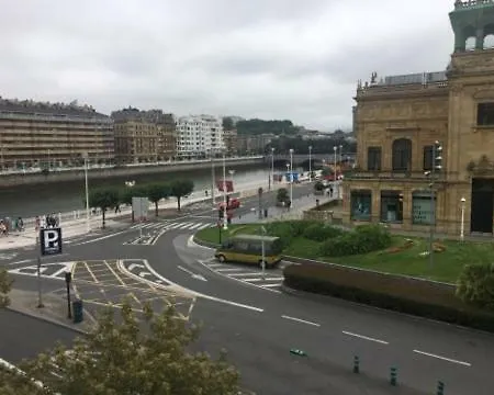 Kasa Reina Ht Lss00215 Rum i privatbostad