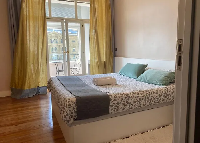 Kasa Reina Ht Lss00215 * Сан-Себастьян