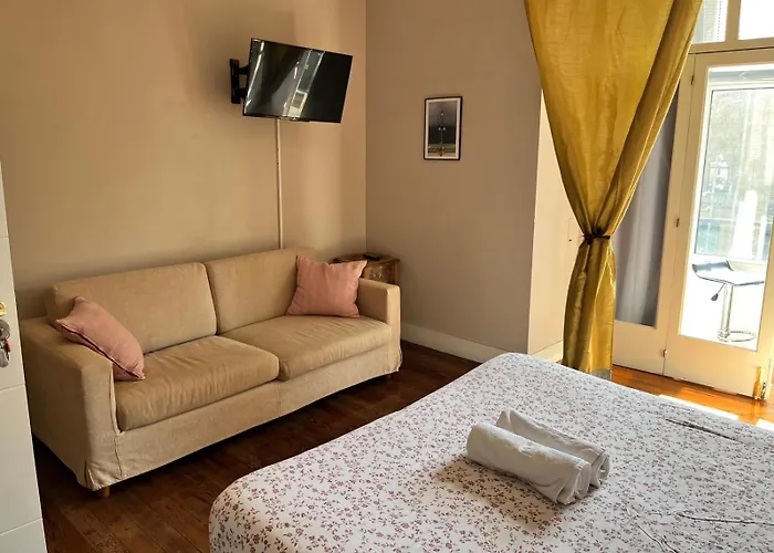 Проживание в семье Kasa Reina Ht Lss00215 Сан-Себастьян