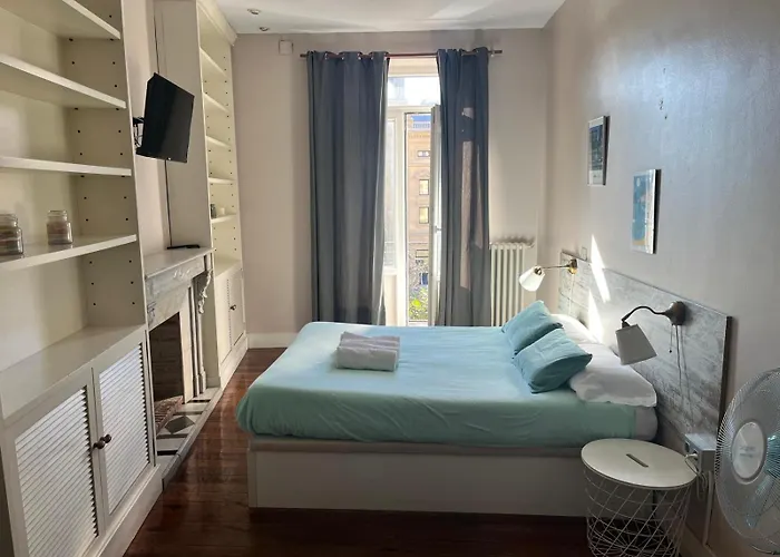 Kasa Reina Ht Lss00215 Сан-Себастьян