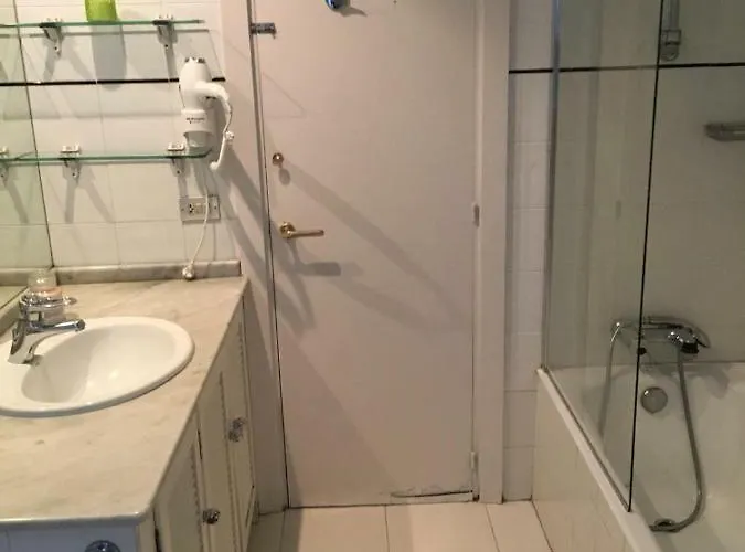 Kasa Reina Ht Lss00215 Проживание в семье *